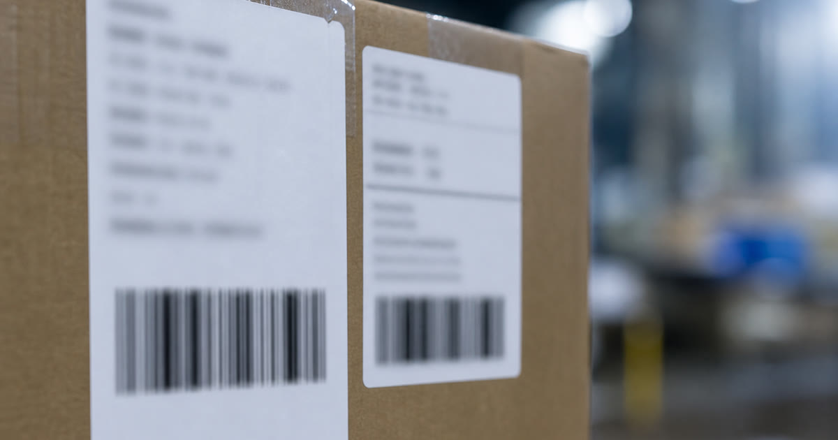 GLO and CNG Tracking Numbers: How to Read Them